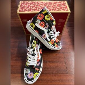 Womens 9.5 Vans SK8-Hi Tapered Hi Top Shoe Black Peace Floral Flowers HALF BOX